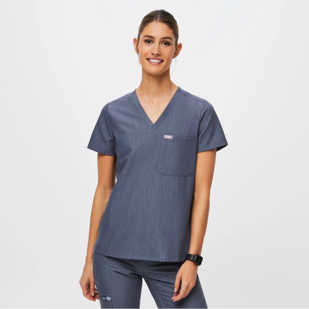 Catarina one pocket scrub top size: small XXS
